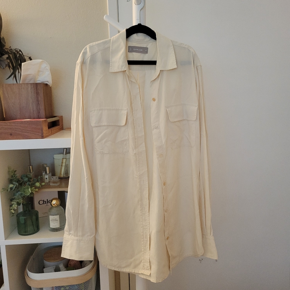 Everlane Washable Silk Cream Button-Up Shirt